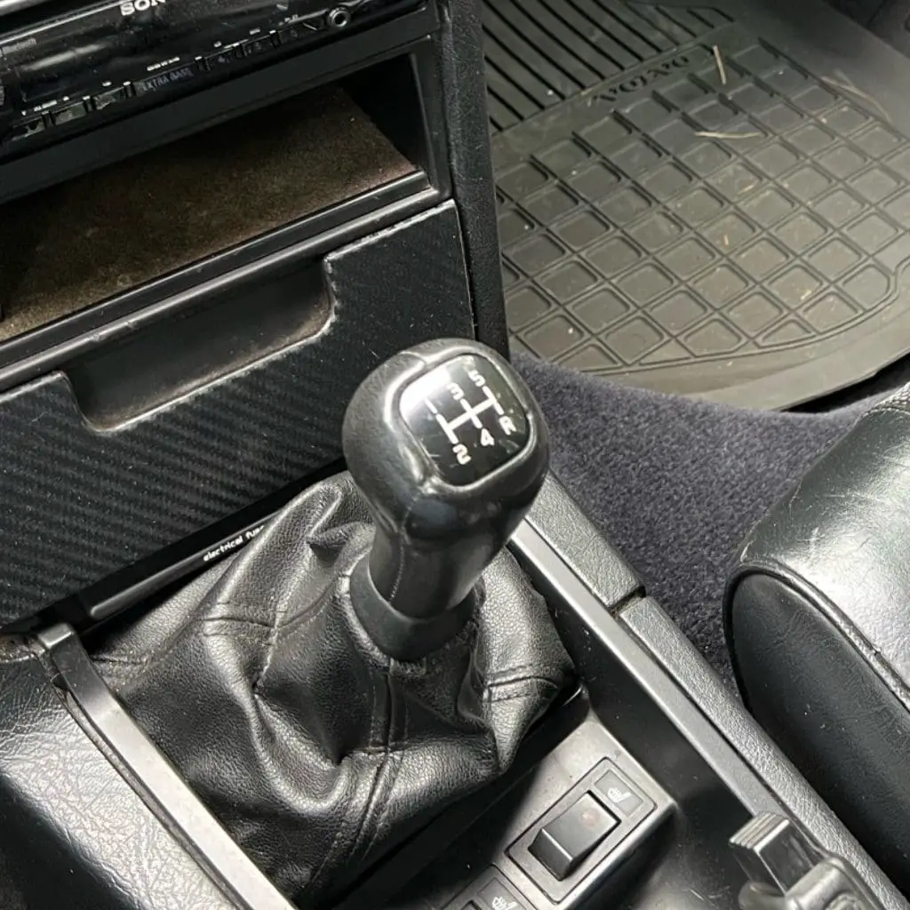 RWD in Snow: Manual Transmission Shifter