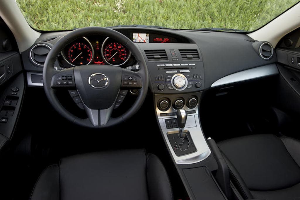 2010 Mazda 3 interior